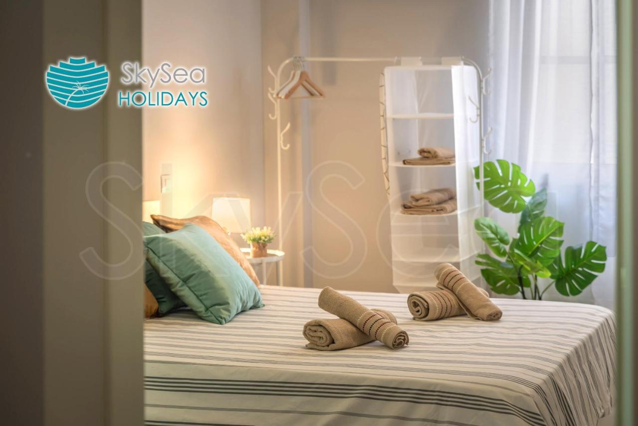 Sky Sea Holidays Malaga Turquesa Экстерьер фото